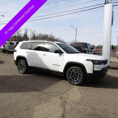 Bright White Clearcoat 2026 Jeep Cherokee Limited