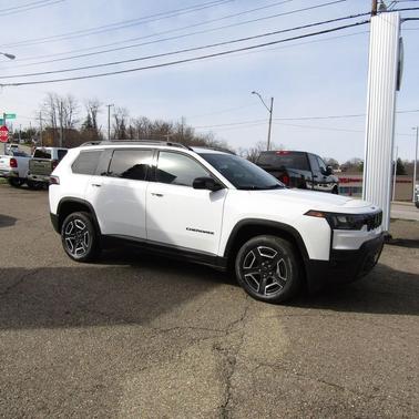 Bright White Clearcoat 2026 Jeep Cherokee Limited
