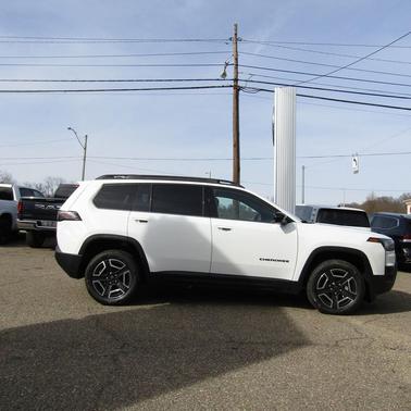 Bright White Clearcoat 2026 Jeep Cherokee Limited