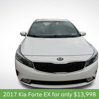 Snow White Pearl 2017 Kia Forte EX