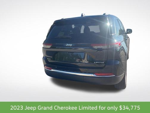 Diamond Black Crystal Pearlcoat 2023 Jeep Grand Cherokee Limited