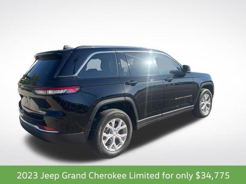 Diamond Black Crystal Pearlcoat 2023 Jeep Grand Cherokee Limited
