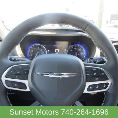 Silver Mist Clearcoat 2026 Chrysler Pacifica L