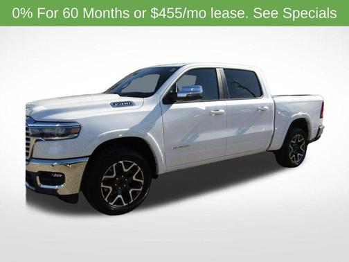 Ivory White Tri-Coat Pearlcoat 2026 RAM 1500 Laramie