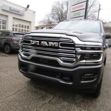 2026 RAM 2500 Laramie Crew Cab 4x4 6'4' Box