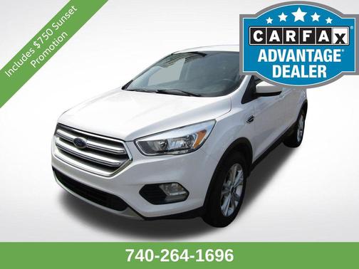 Oxford White 2019 Ford Escape SE