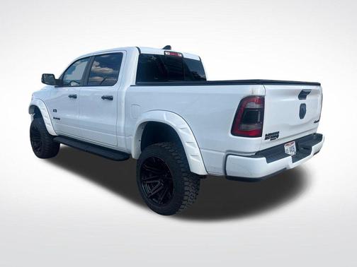 Bright White Clearcoat 2023 RAM 1500 Laramie