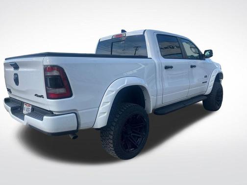 Bright White Clearcoat 2023 RAM 1500 Laramie