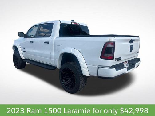Bright White Clearcoat 2023 RAM 1500 Laramie