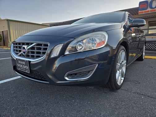 2013 Volvo S60 T5