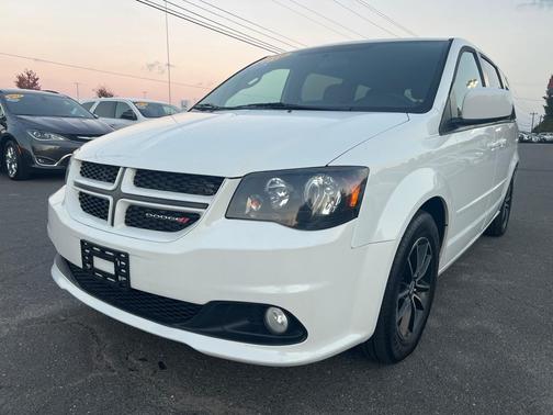 2016 Dodge Grand Caravan R/T