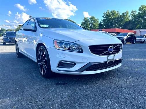 2017 Volvo S60 T5 Dynamic