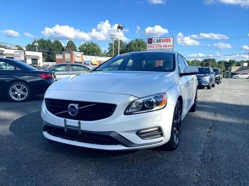 2017 Volvo S60 T5 Dynamic