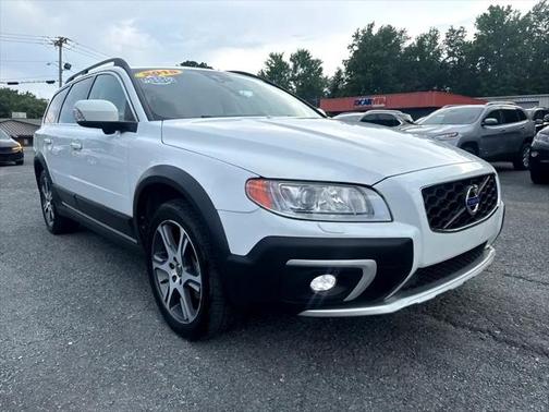 2015 Volvo XC70 T6