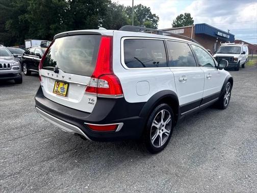 2015 Volvo XC70 T6