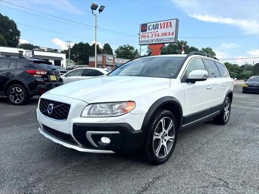 2015 Volvo XC70 T6