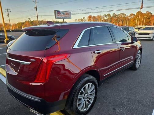 2017 Cadillac XT5 Luxury