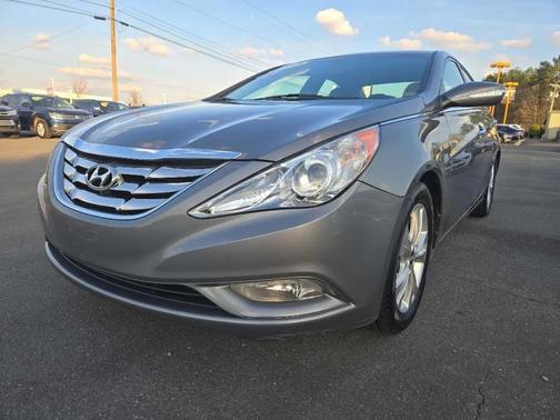 2013 Hyundai SONATA Limited