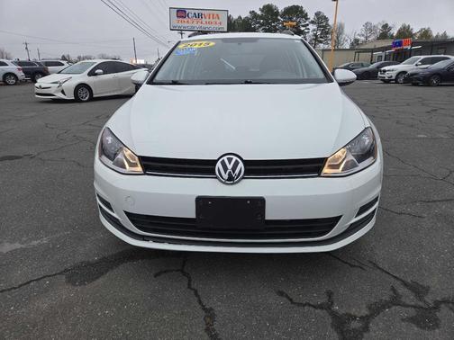 2015 Volkswagen Golf SportWagen TSI S 4-Door