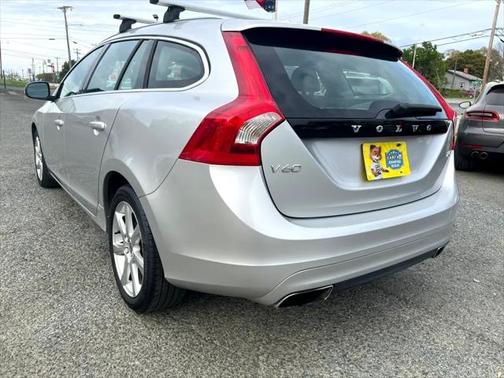 2016 Volvo V60 T5 Drive-E Premier