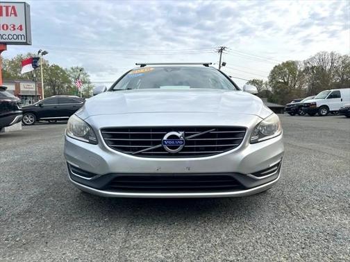 2016 Volvo V60 T5 Drive-E Premier