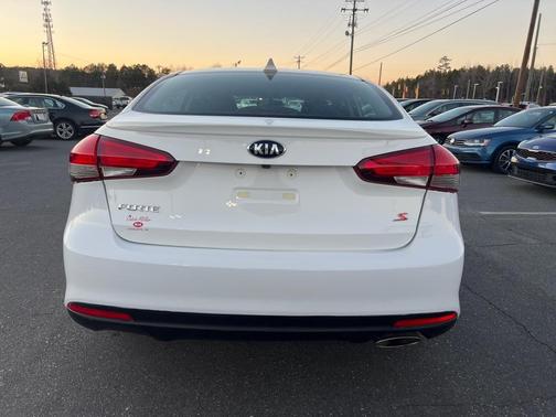 2017 Kia Forte S