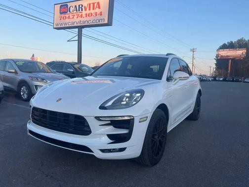 2017 Porsche Macan GTS