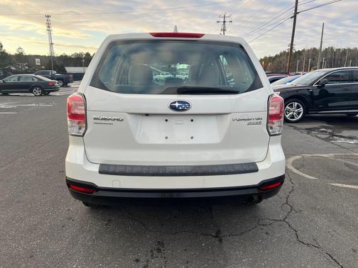 2017 Subaru Forester 2.5i