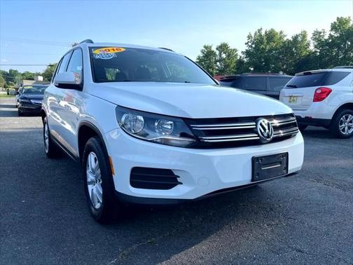 2016 Volkswagen Tiguan S