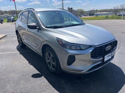 Silver Metallic 2023 Ford Escape ST-Line