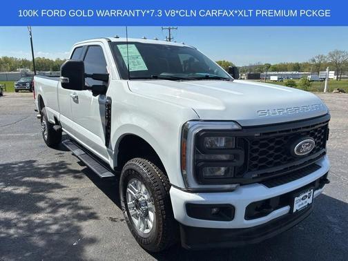 Oxford White 2023 Ford F-350 XLT
