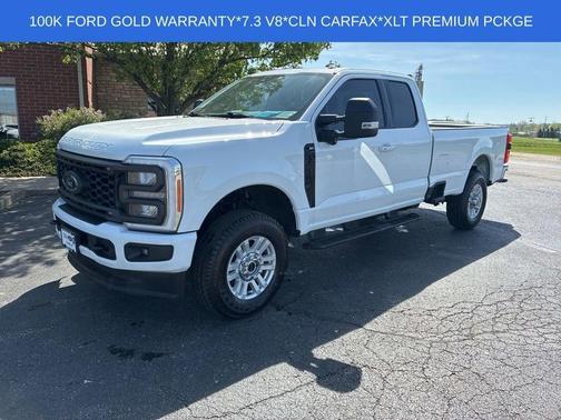 Oxford White 2023 Ford F-350 XLT
