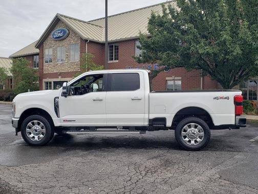 2026 Ford F-350 Lariat Super Duty