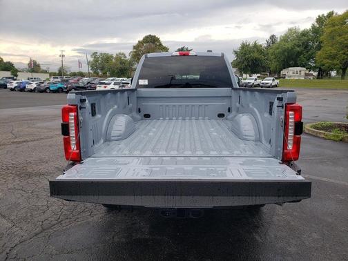 2026 Ford F-350 Lariat Super Duty