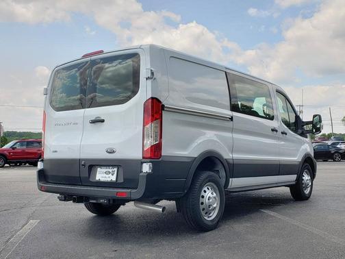 2025 Ford Transit-350 T-350 130 LOW RF 9500 GVWR