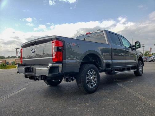 2026 Ford F-350 Lariat Super Duty