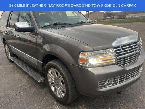 Sterling Gray Metallic 2014 Lincoln Navigator Base