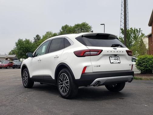 2025 Ford Escape PHEV