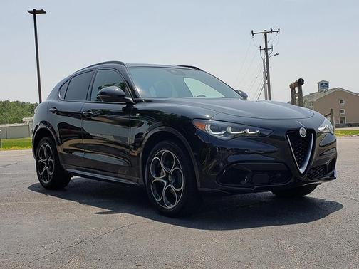 2024 Alfa Romeo Stelvio Ti