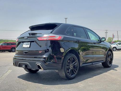 2024 Ford Edge ST