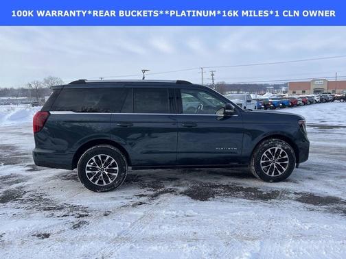 2025 Ford Expedition Platinum