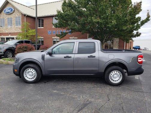 Carbonized Gray Metallic 2025 Ford Maverick XL