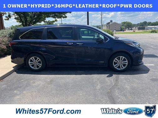 2021 Toyota Sienna XSE 7 Passenger