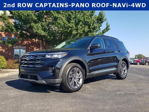 2025 Ford Explorer Active 4WD