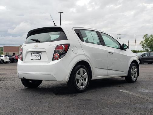 2014 Chevrolet Sonic LS