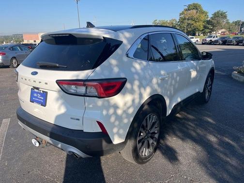 2020 Ford Escape Titanium