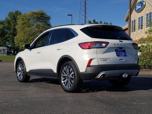2020 Ford Escape Titanium
