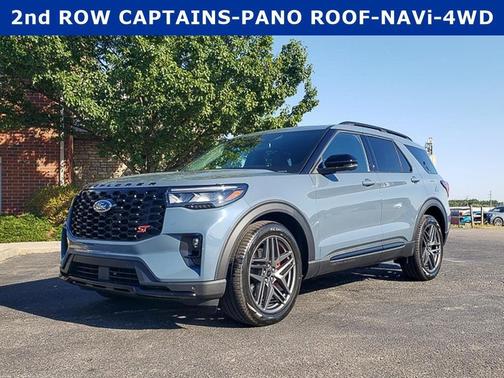 2025 Ford Explorer ST 4WD