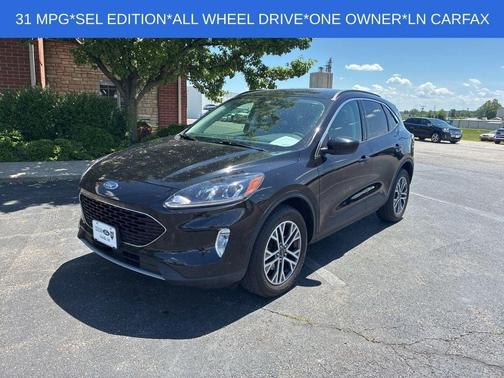 Agate Black Metallic 2022 Ford Escape SEL