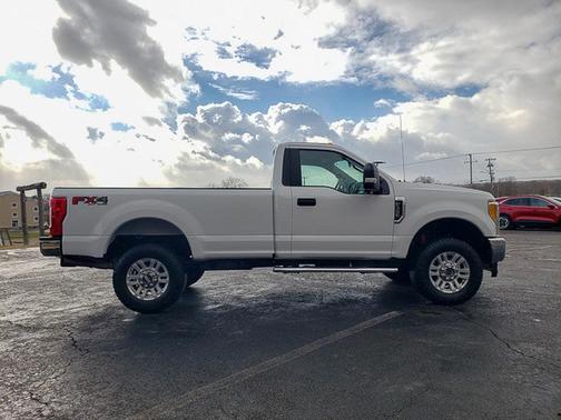 2017 Ford F-350 XLT